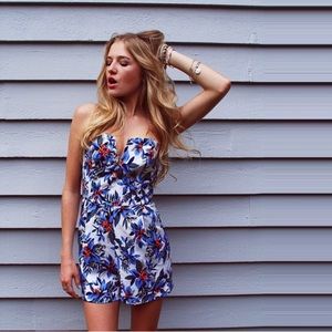 Windsor floral romper size XS